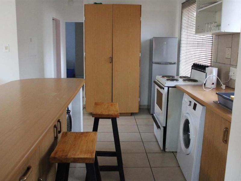 2 House For Sale in Hesteapark Ext 4, Akasia - Photo 7