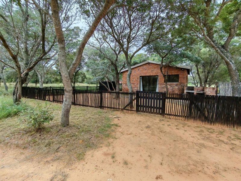 21.4-Hectare Smallholding with Active Hospitality Operation in Bela Bela, Limpopo for sale - Photo 2