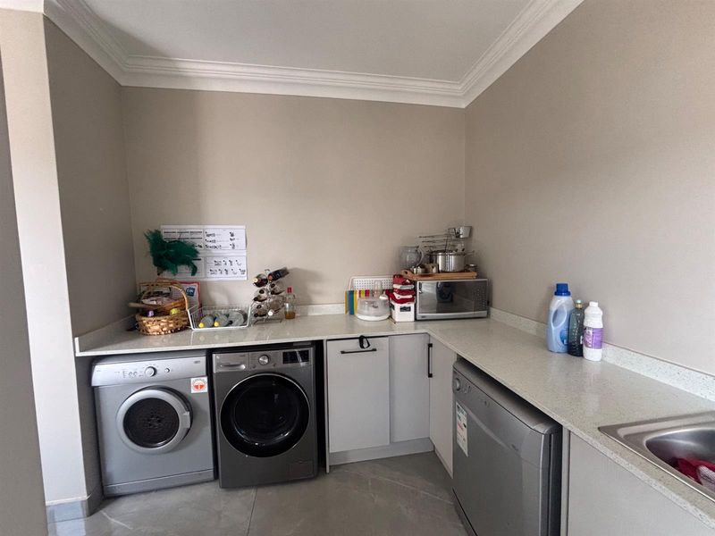 House For Sale in Midstream Estate, Centurion - Photo 8