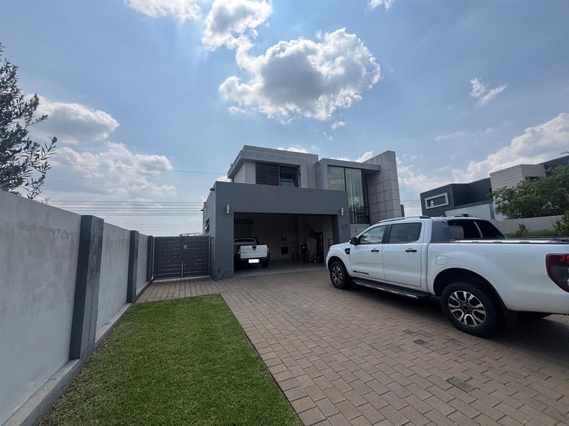 House For Sale in Midstream Estate, Centurion - Photo 2
