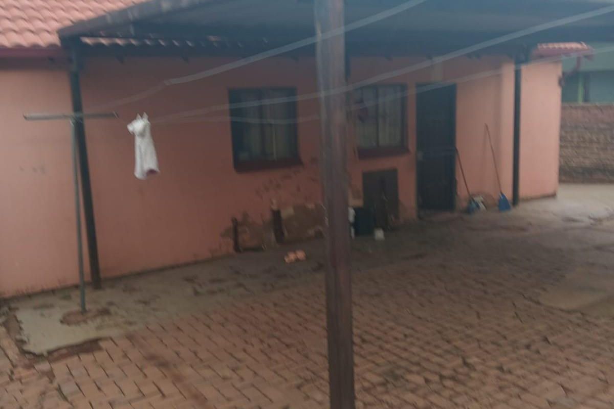 3 Bedroom House For Sale in Mahube Valley, Pretoria - Photo 2