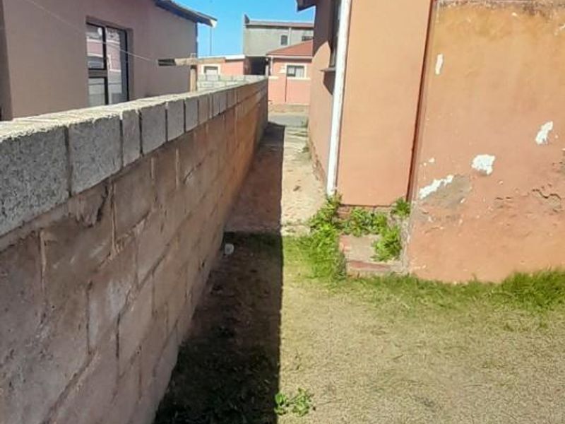 House For Sale in Port Elizabeth, Eastern Cape - Photo 7