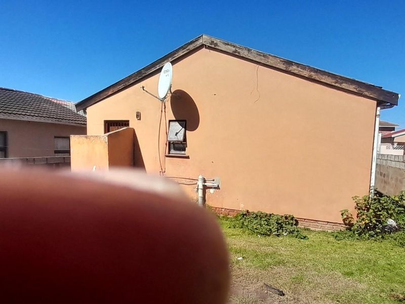 House For Sale in Port Elizabeth, Eastern Cape - Photo 5
