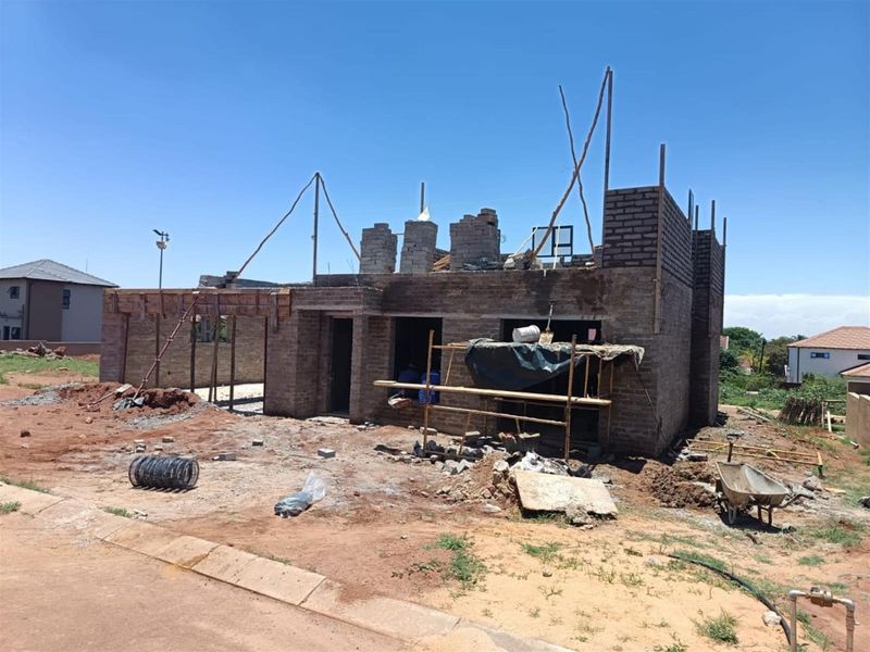 Development For Sale in The Orchards, Akasia - Photo 10