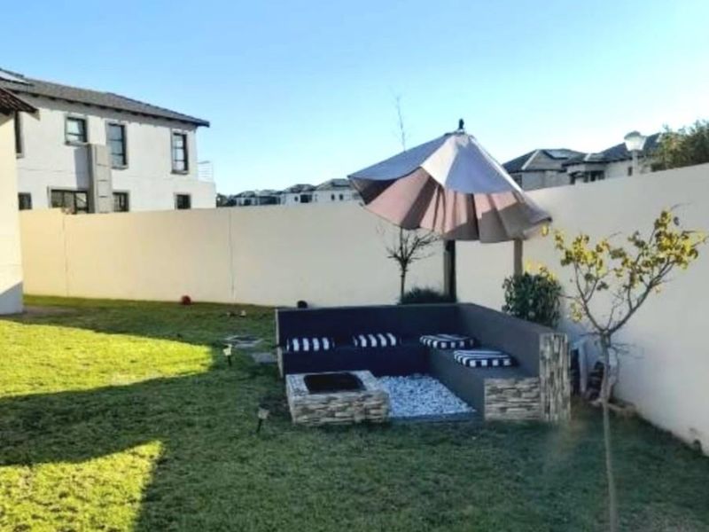 Heavenly 3-Bedroom Home in the Heart of Thatchfield! - Photo 8