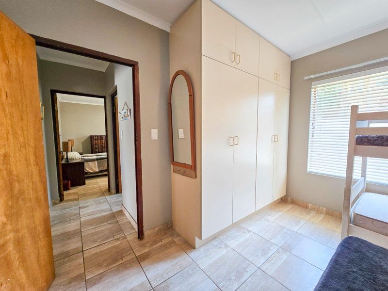 House For Sale in Stilbaai Wes, Stilbaai - Photo 5