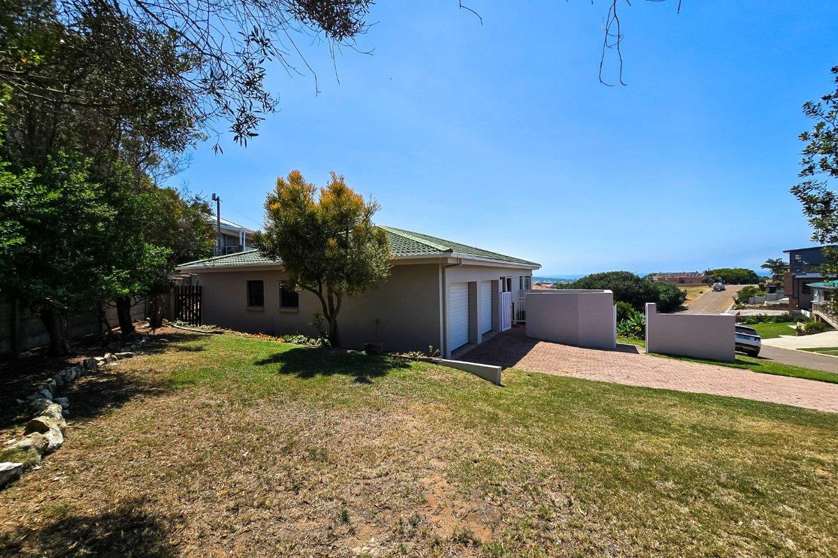 House For Sale in Stilbaai Wes, Stilbaai - Photo 3