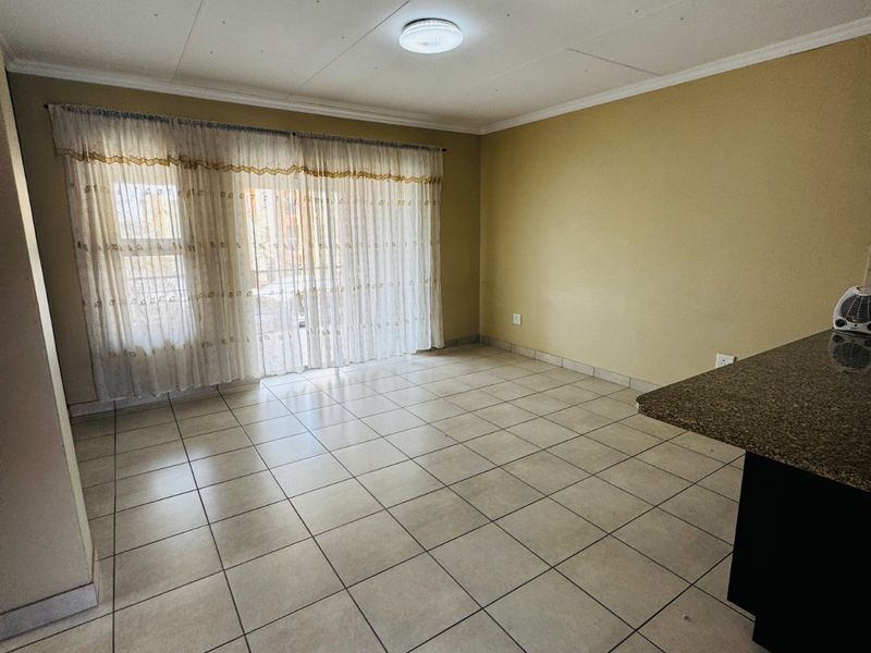 2 Bed Apartment To Rent in Midrand - Photo 6