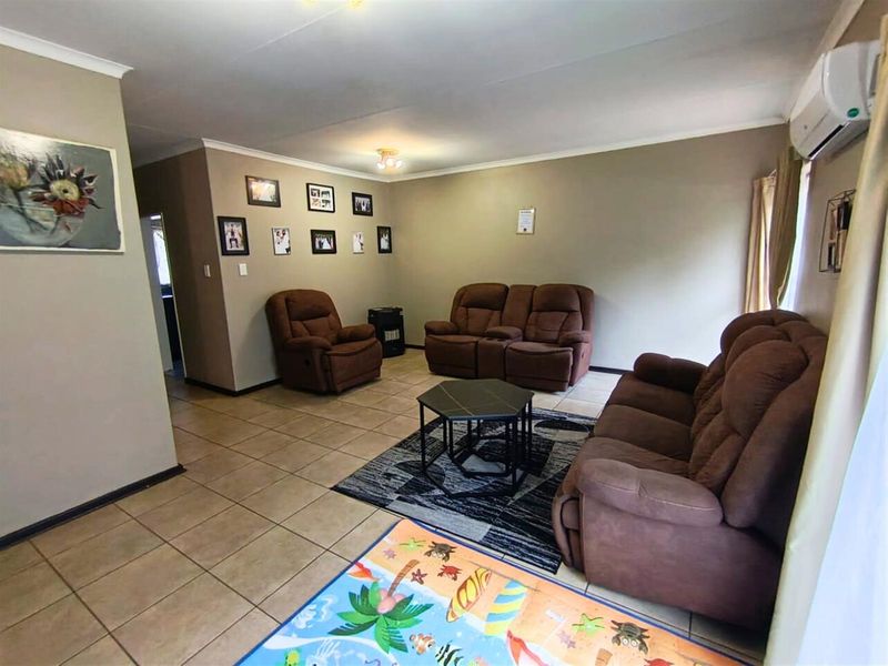 Modern Ground-Floor 2-Bedroom Apartment - La Montagne - Photo 3