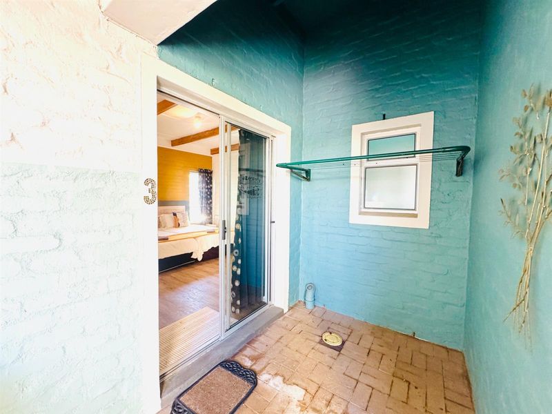 Guest House For Sale in Middedorp, Langebaan - Photo 7