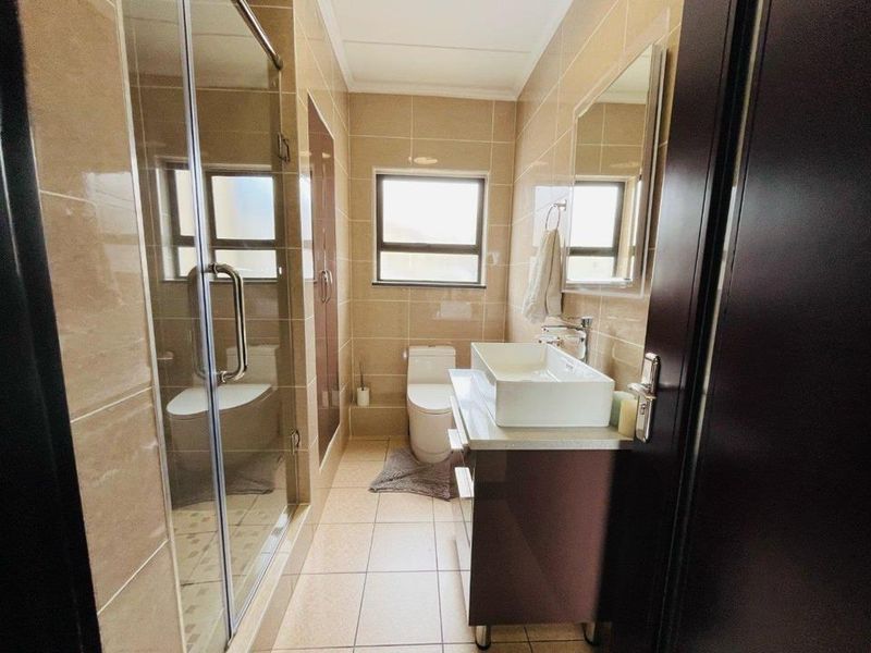 Apartment For Sale in Blue Hills, Midrand - Photo 10