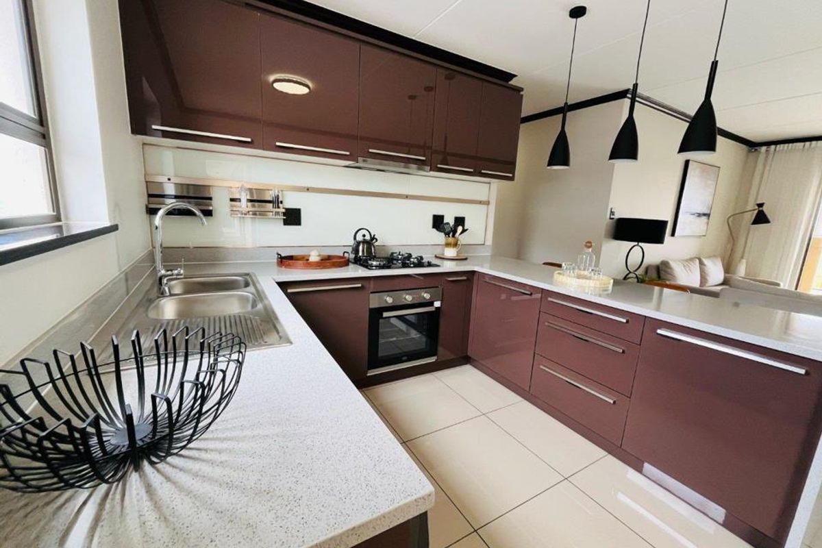Apartment For Sale in Blue Hills, Midrand - Photo 3
