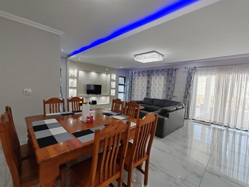 5 Bedroom House in Elawini Estate - Photo 8