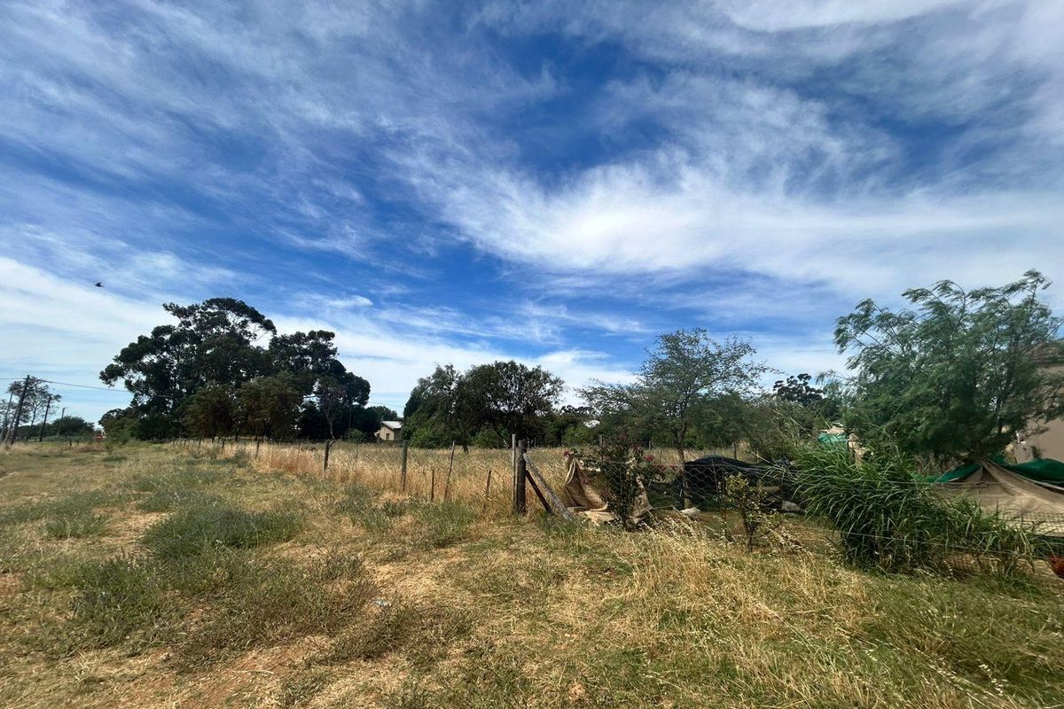 Spacious Plot With Shed and Approved Plans for Residence - Photo 4