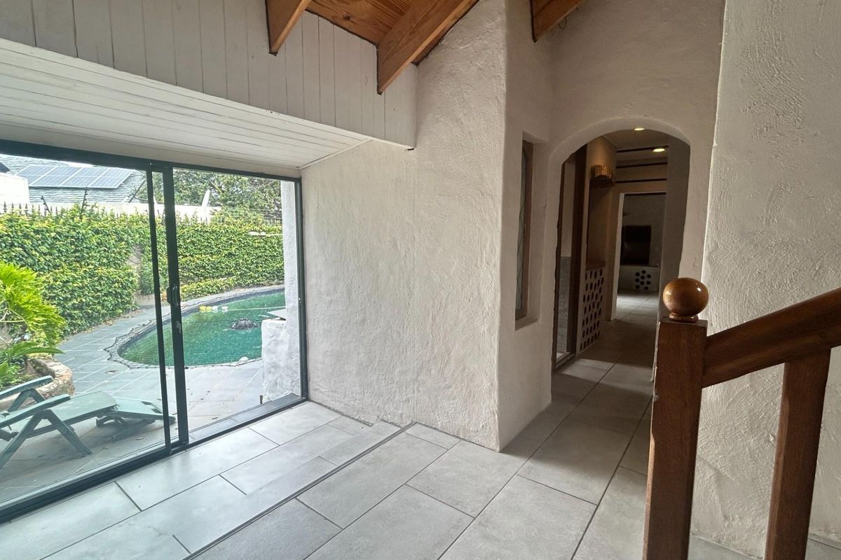 House For Sale in Waterkloof Ridge, Pretoria - Photo 3