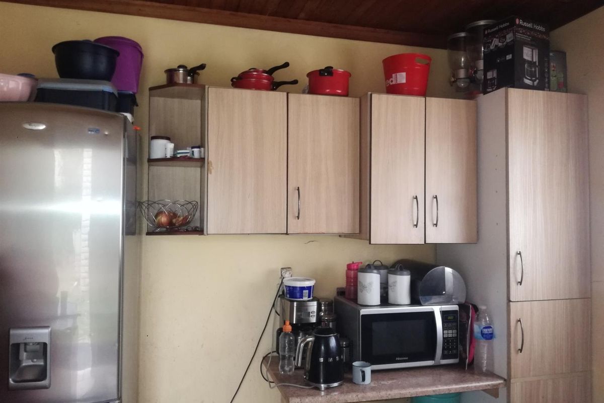 sale of property - Photo 2
