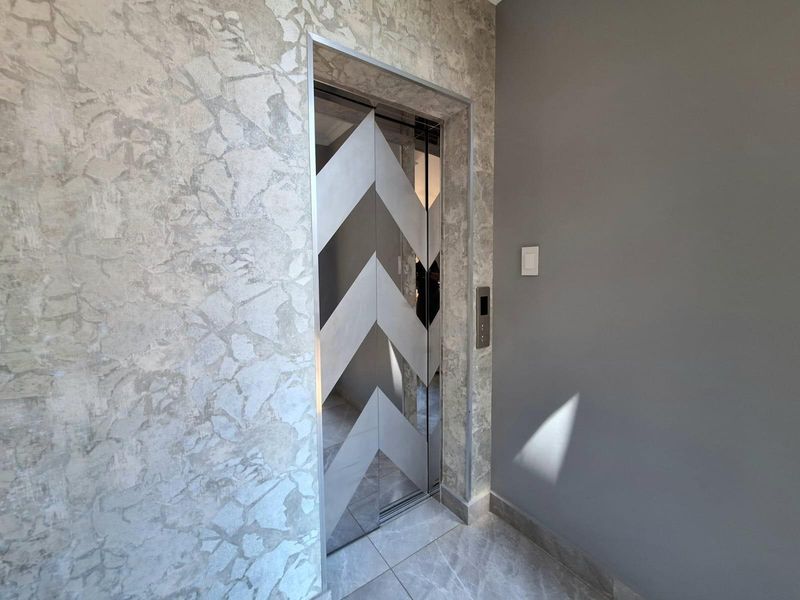 Modern Three-Bedroom Home For Sale in Izinga Ridge, Umhlanga, KwaZulu Natal - Photo 3