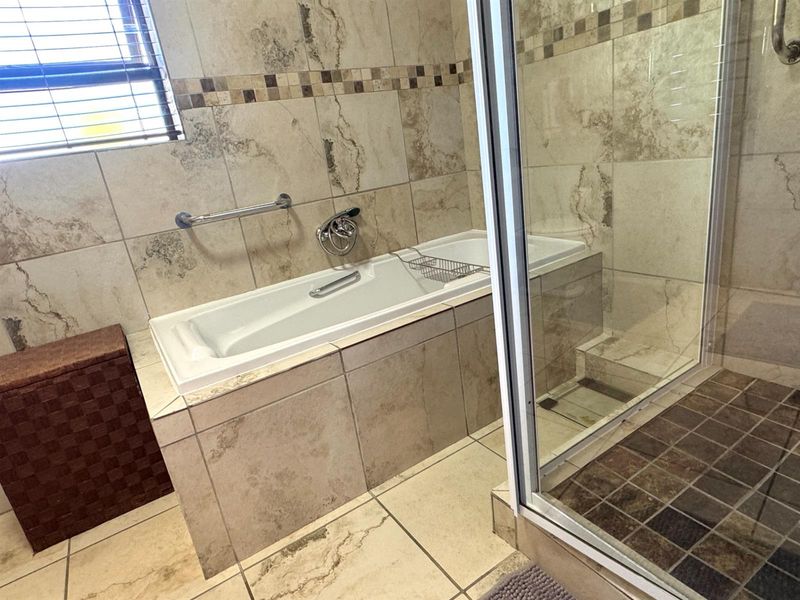 House For Sale in Country Club, Langebaan - Photo 8