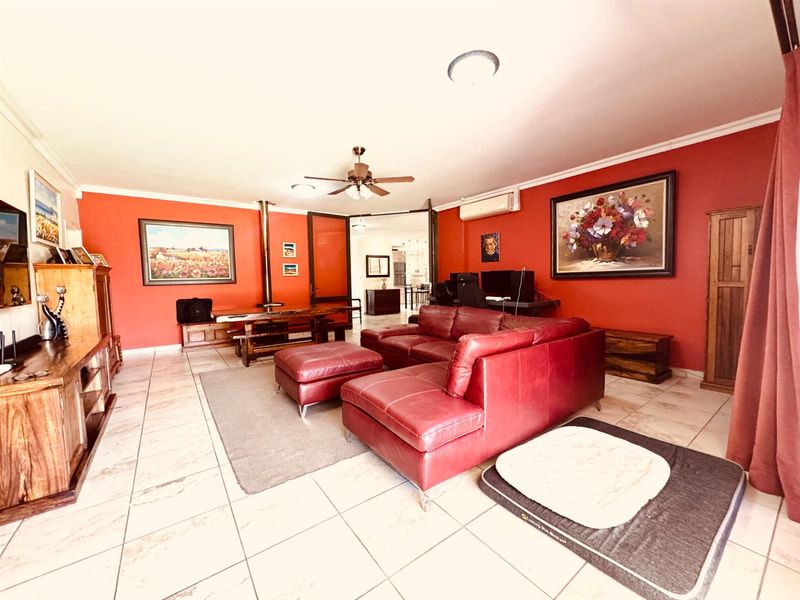 House For Sale in Country Club, Langebaan - Photo 4