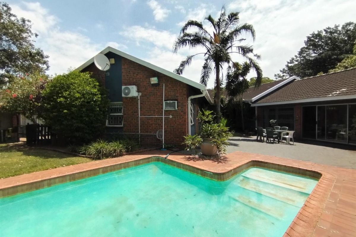 House For Sale in Richards Bay, KwaZulu Natal - Photo 2