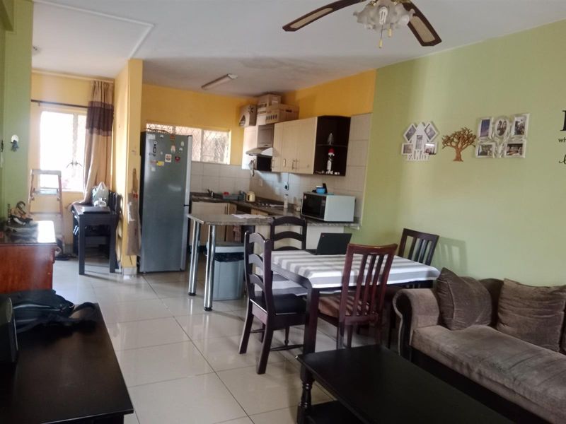 1.5 bed Apartment For Sale in Bulwer, Durban, KwaZulu Natal - Photo 7