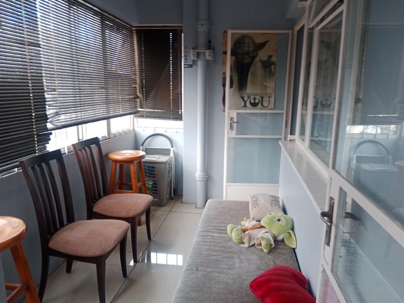 1.5 bed Apartment For Sale in Bulwer, Durban, KwaZulu Natal - Photo 6