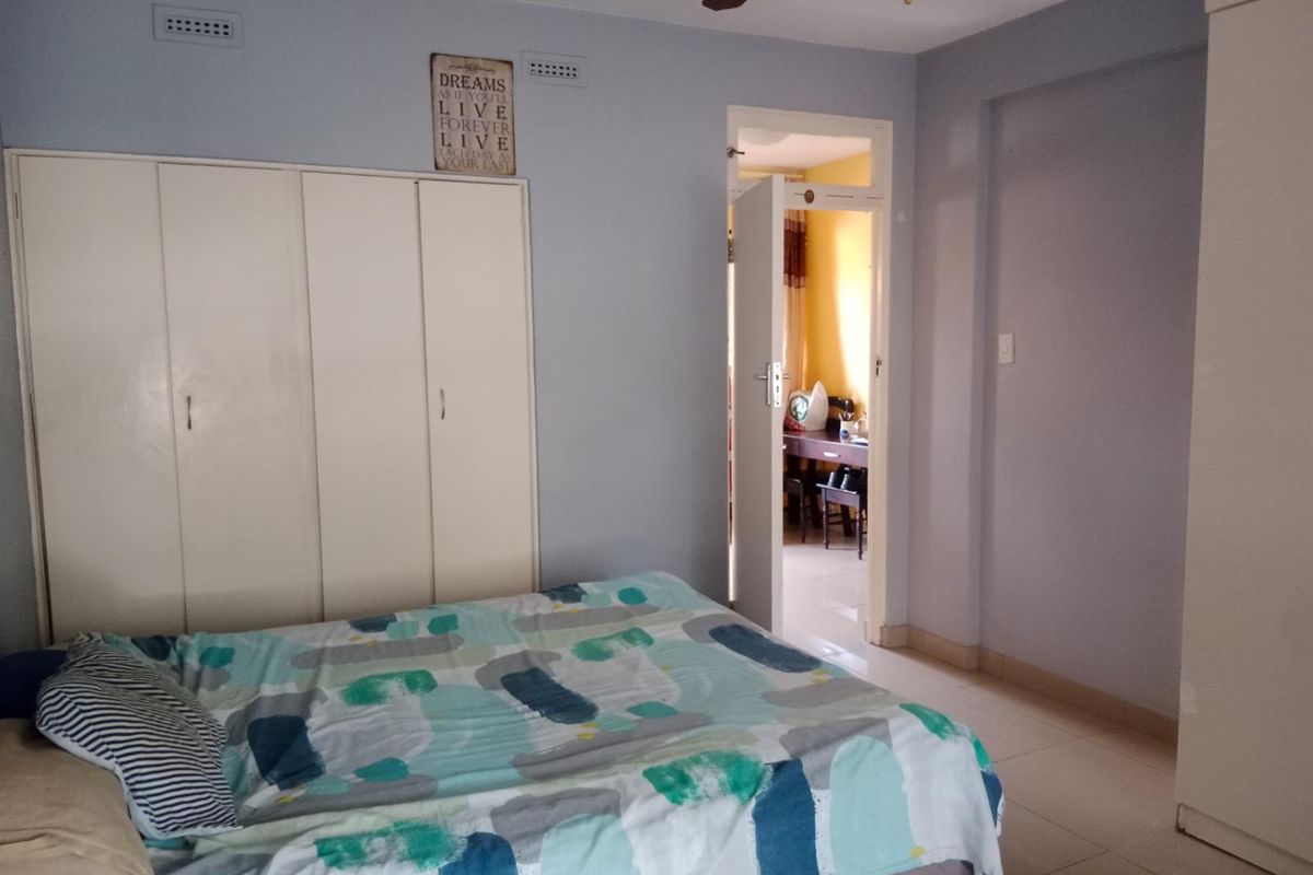 1.5 bed Apartment For Sale in Bulwer, Durban, KwaZulu Natal - Photo 5