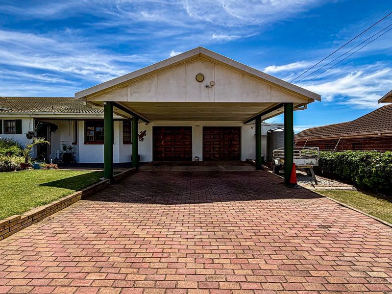 Well-Located Home Near the Beach | Listed by Danté Koen + Tanya Ruppersburg, eXp Realty - Photo 5