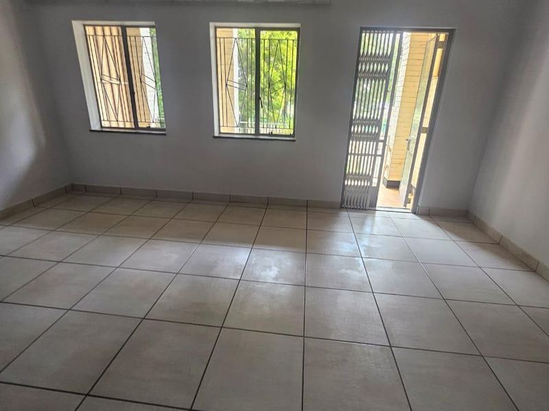 Apartment For Sale in Three Rivers, Vereeniging - Photo 8