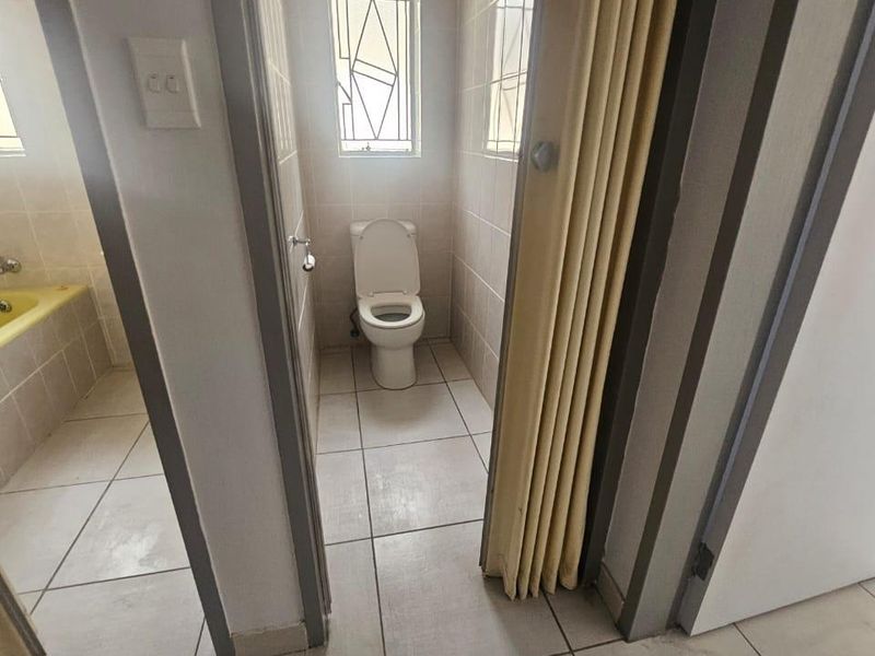 Apartment For Sale in Three Rivers, Vereeniging - Photo 7