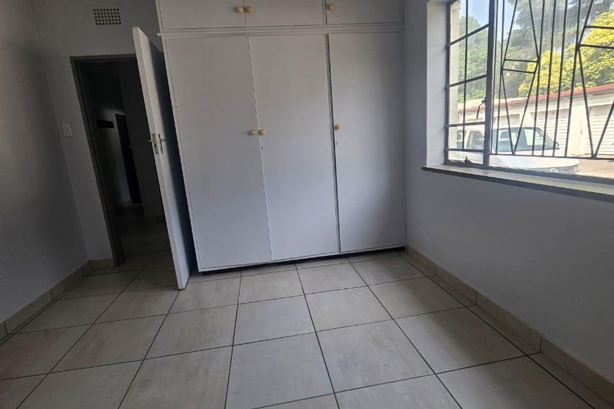 Apartment For Sale in Three Rivers, Vereeniging - Photo 4
