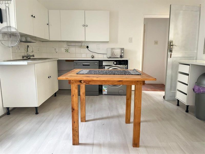 AIRBNB, SURF LODGE AND COASTAL INVESTMENT OPPORTUNITY IN LAKESIDE - Photo 8
