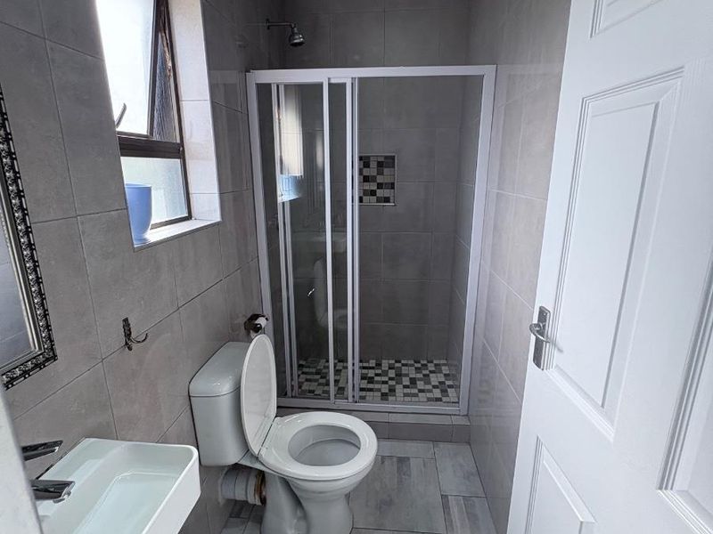 Guest House For Sale Seaside Serenity Meets Smart Investment! - Photo 10