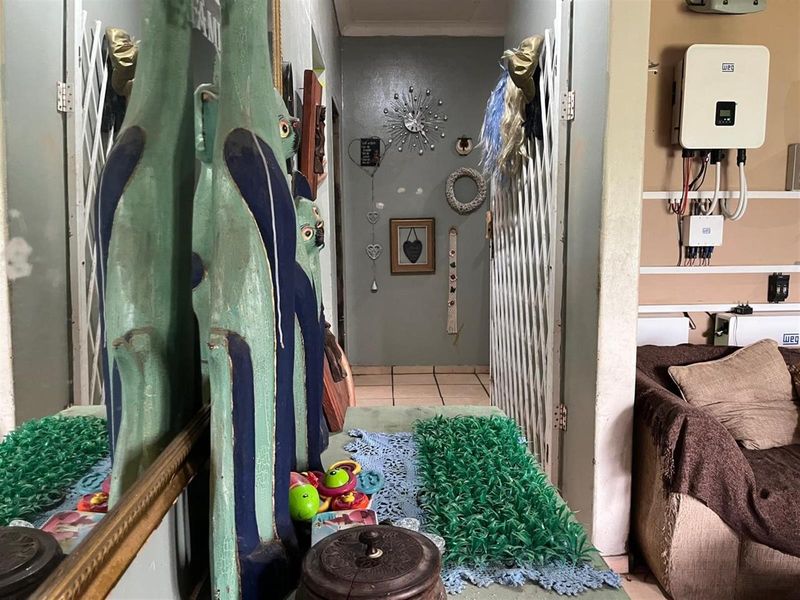 House For Sale in Vaal Power - Photo 3