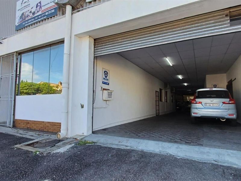 Warehouses for sale with income. - Photo 7