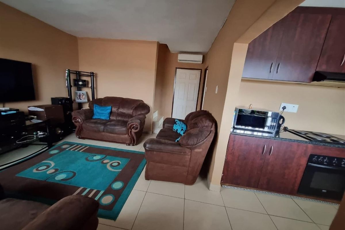 3-Bedroom Move-In-Ready Home for Sale in Bombay Heights, Pietermaritzburg, KwaZulu-Natal - Photo 2