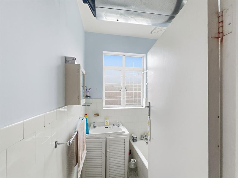 1 Bedroom Apartment For Sale in Musgrave, Durban - Photo 9