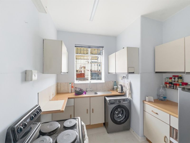 1 Bedroom Apartment For Sale in Musgrave, Durban - Photo 5