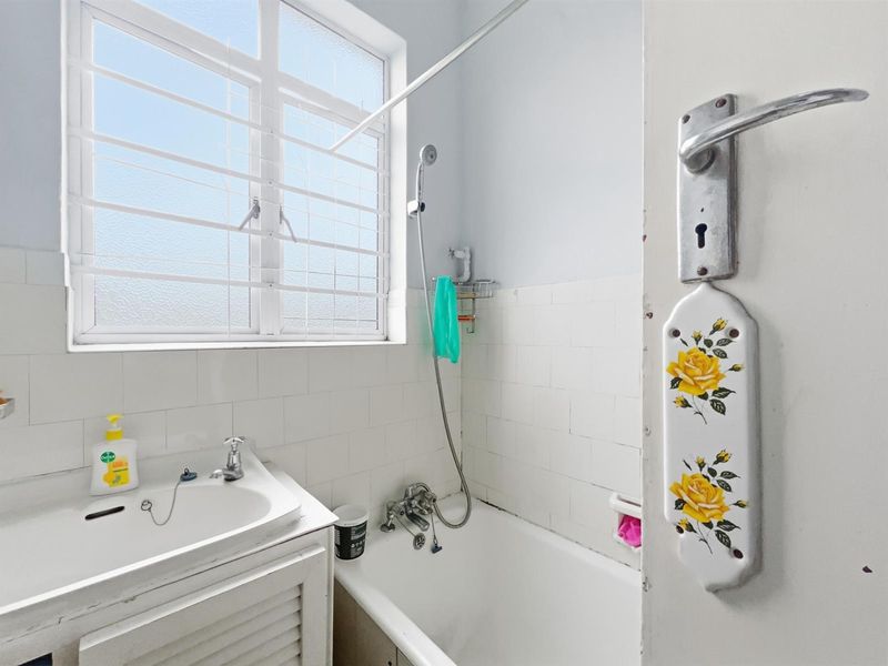 1 Bedroom Apartment For Sale in Musgrave, Durban - Photo 9
