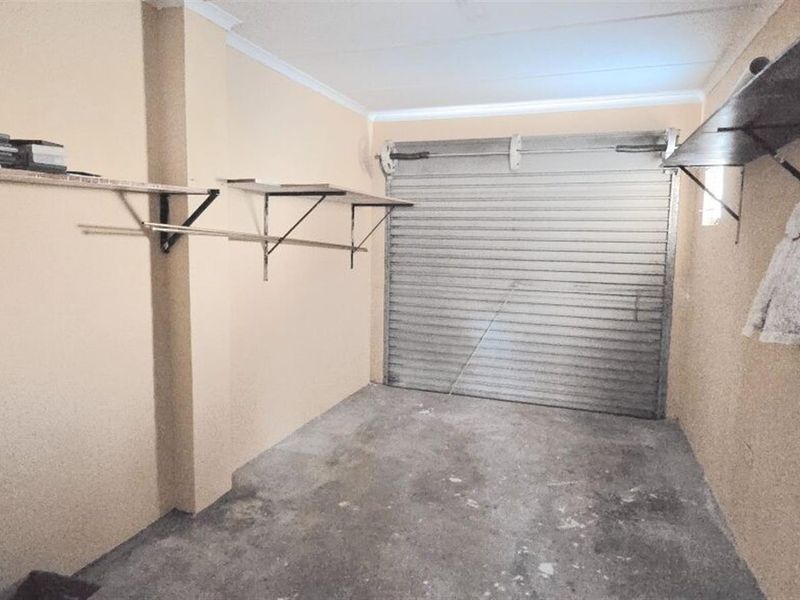 Townhouse For Sale in Greenwood Park, Durban, KwaZulu Natal - Photo 5