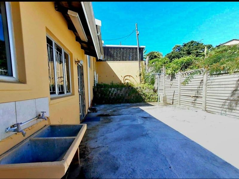 Townhouse For Sale in Greenwood Park, Durban, KwaZulu Natal - Photo 6