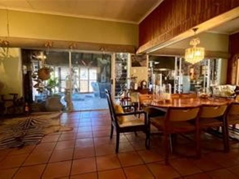 Stunning 3-Bedroom House For Sale in Sasolburg Central, Sasolburg - Photo 8