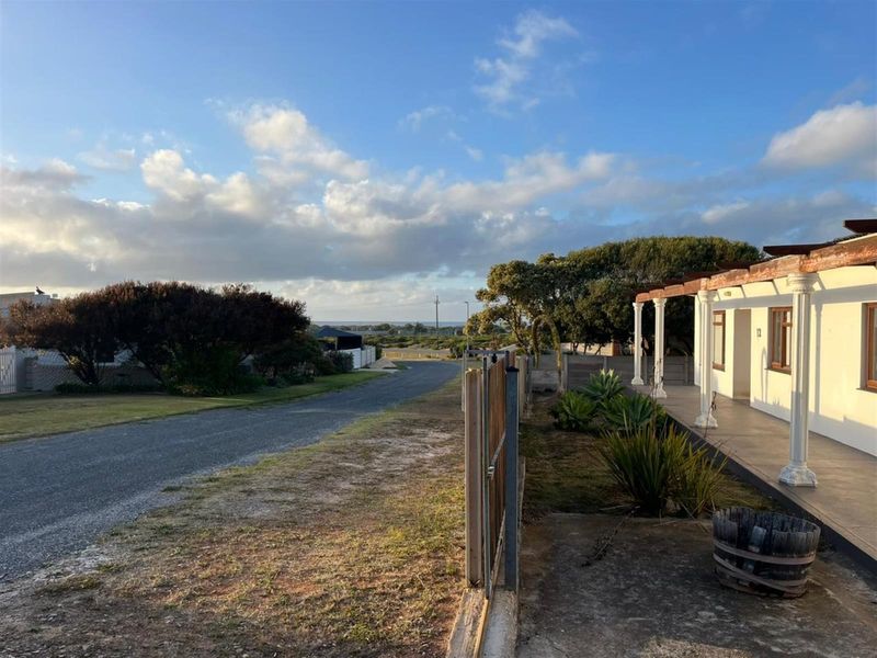 House For Sale Gouritzmond - Photo 2