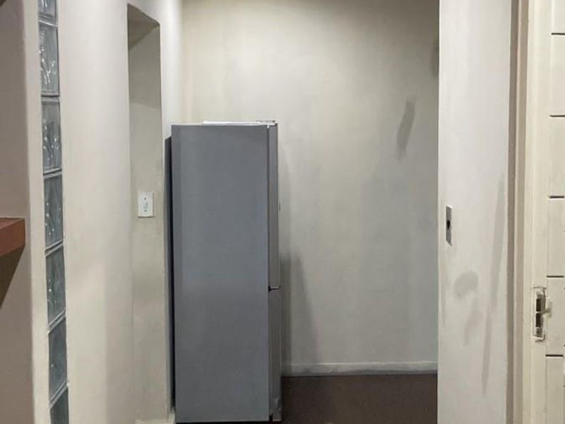 5 Bedroom unit for sale in Braamfontein - Photo 2