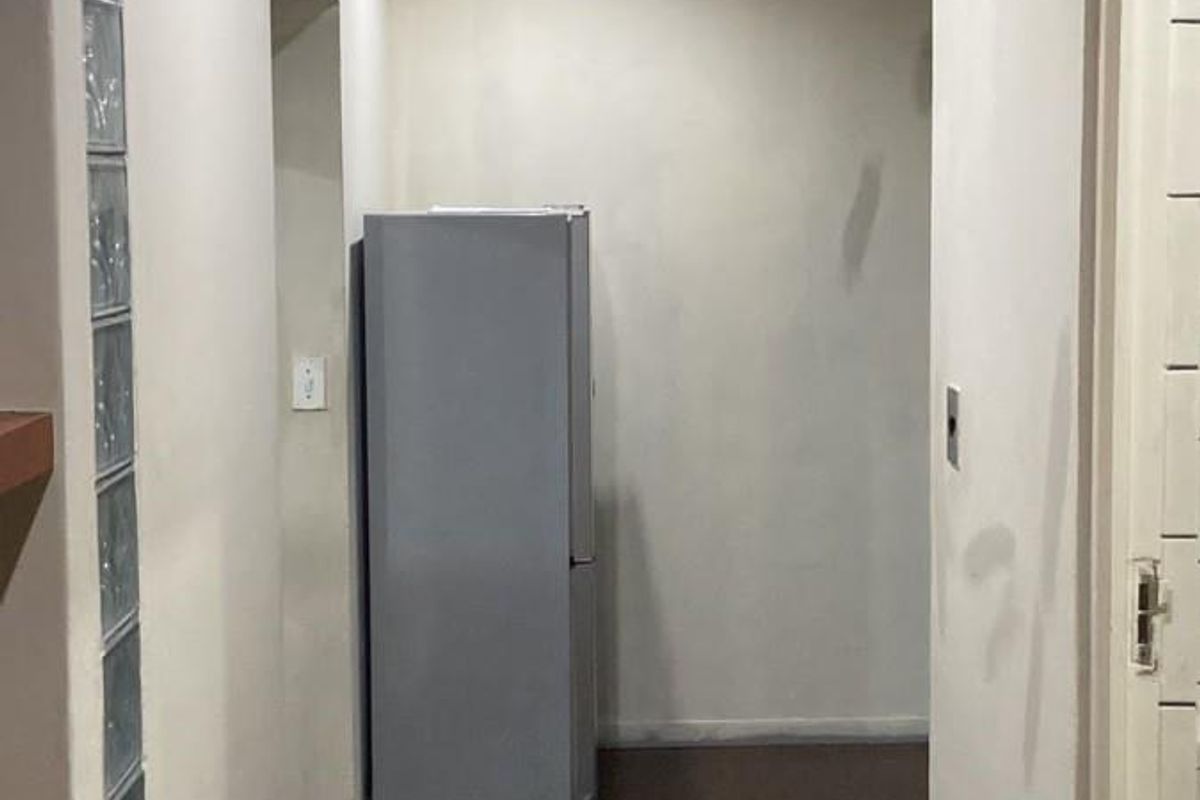 5 Bedroom unit for sale in Braamfontein - Photo 2