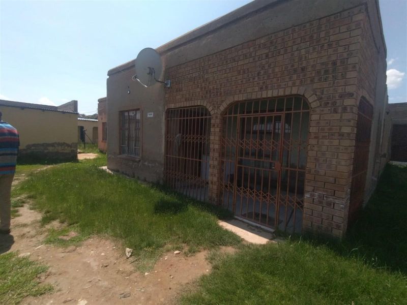 29 Student Accomodation For Sale in MANKWENG - Photo 3