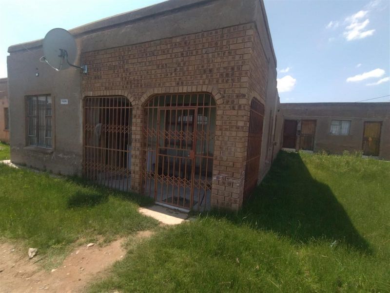 29 Student Accomodation For Sale in MANKWENG - Photo 5