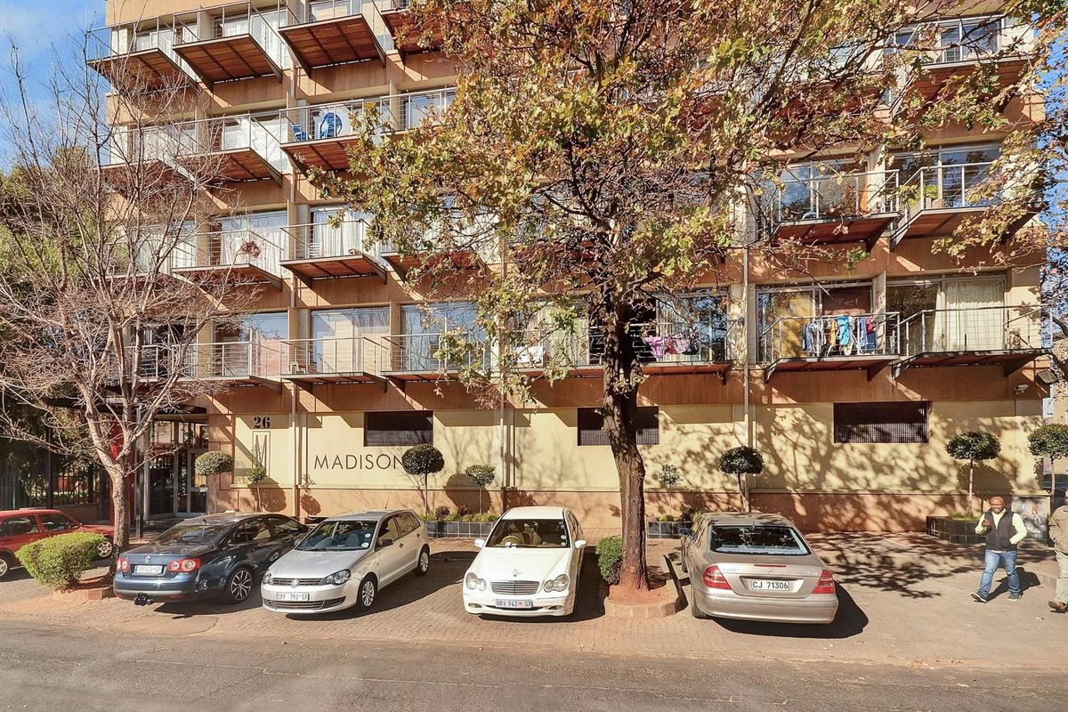 Apartment For Sale in Braamfontein, Johannesburg - Photo 5