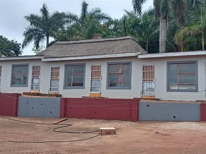 House For Sale in Sibasa Block Q - Photo 8