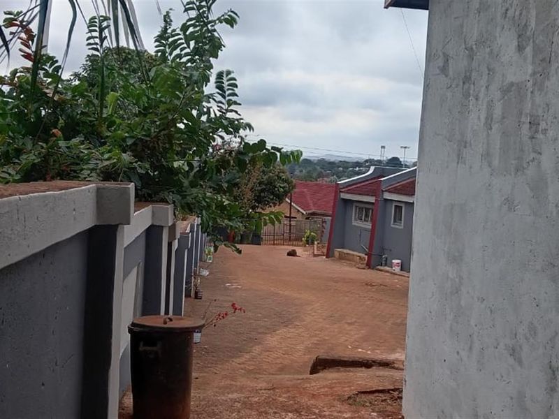 House For Sale in Sibasa Block Q - Photo 9